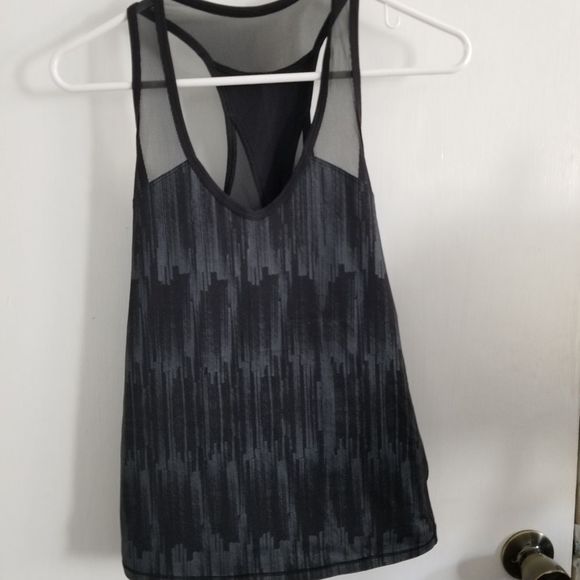 Lululemon Metalllic tank